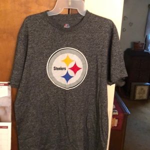MAJESTIC Steelers t-shirt